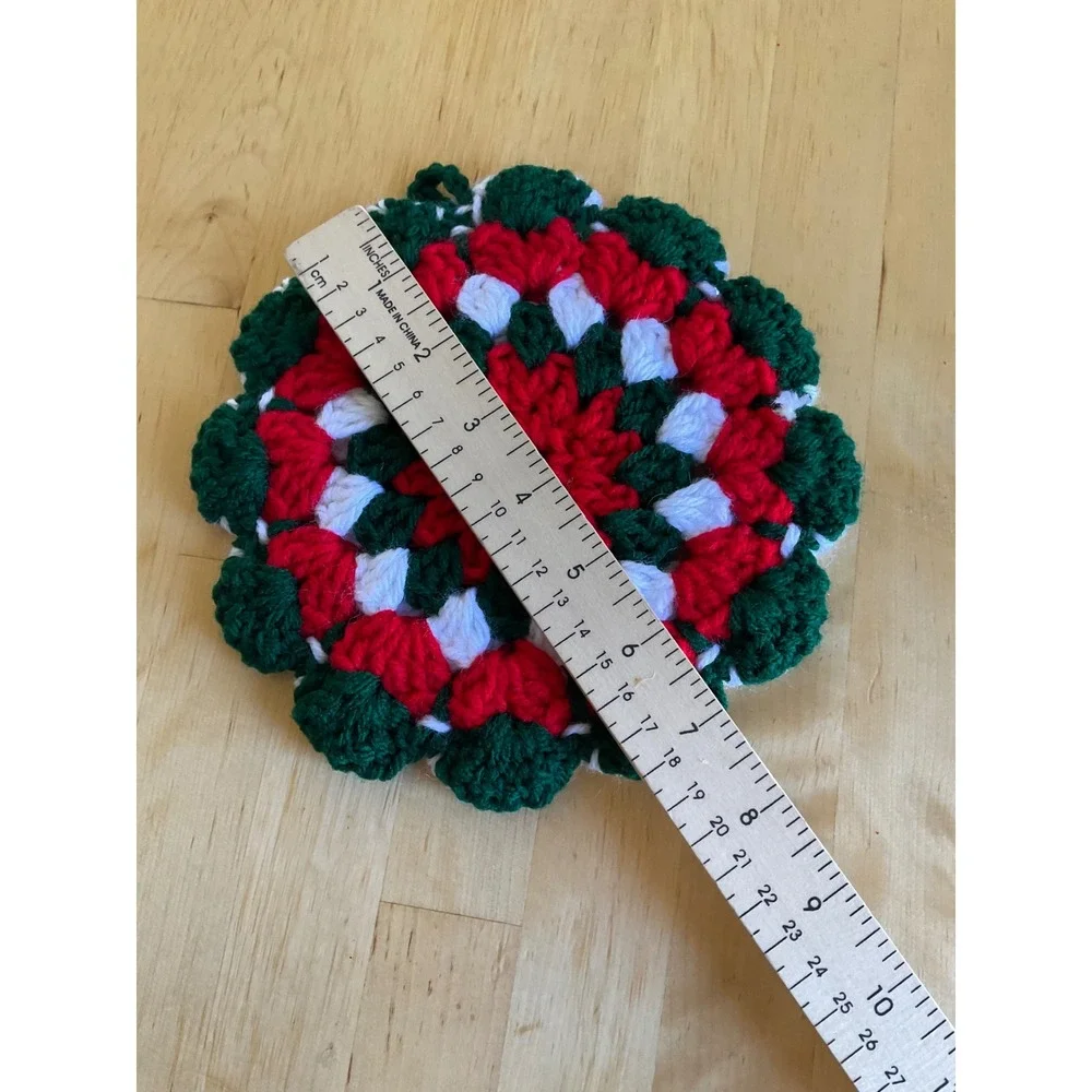 Handmade Crochet Potholder Red Green White Christmas Hot Pad Trivet 7.5
